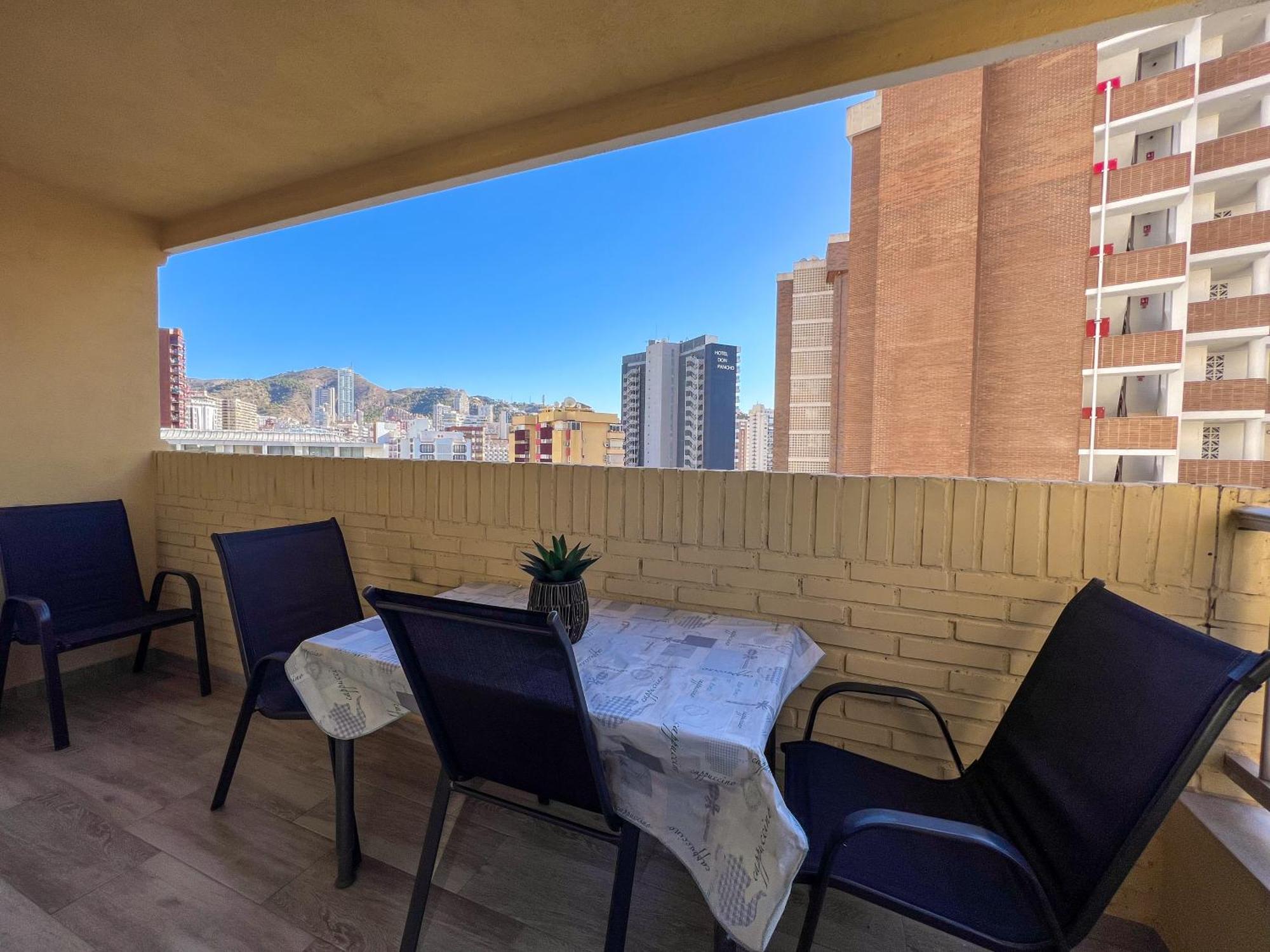 Karola Cosy Apartman Benidorm Kültér fotó